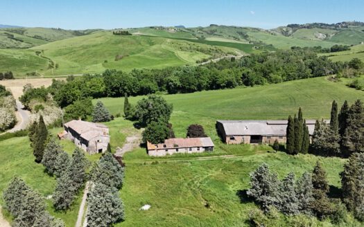Farmhouse with Outbuildings, Gattineto , San Casciano dei Bagni